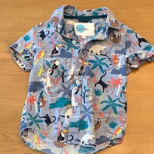 Boden Light Blue Short-Sleeve Button-Down Shirt with Tropical Animal Print